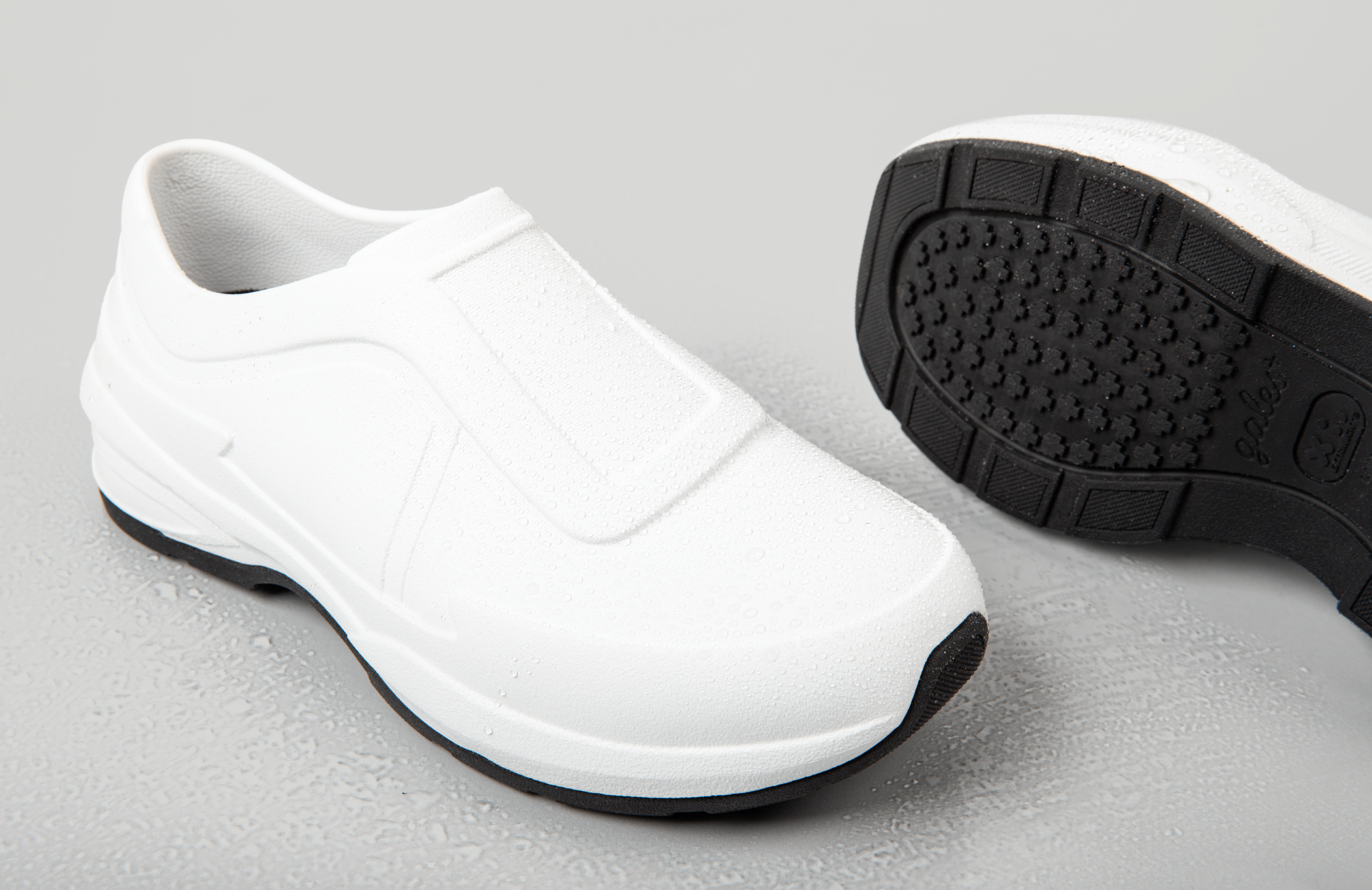 Extra wide width nursing shoes sales